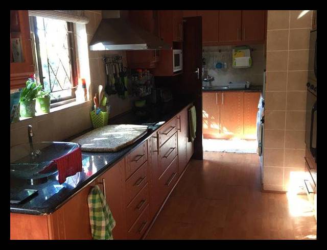 5 BEDROOM HOUSE FOR SALE IN MEER EN SEE